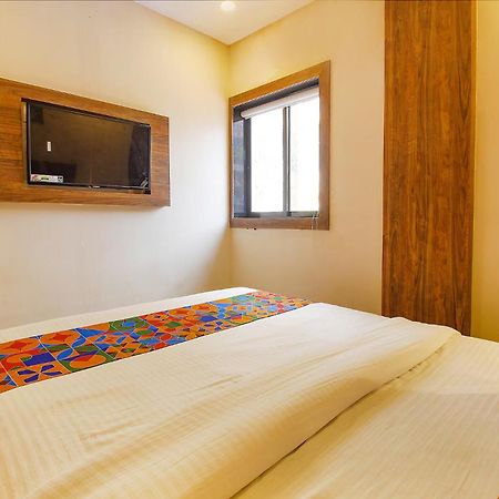Fabhotel Peninsula - Nr Csmt Station Mumbai Ngoại thất bức ảnh