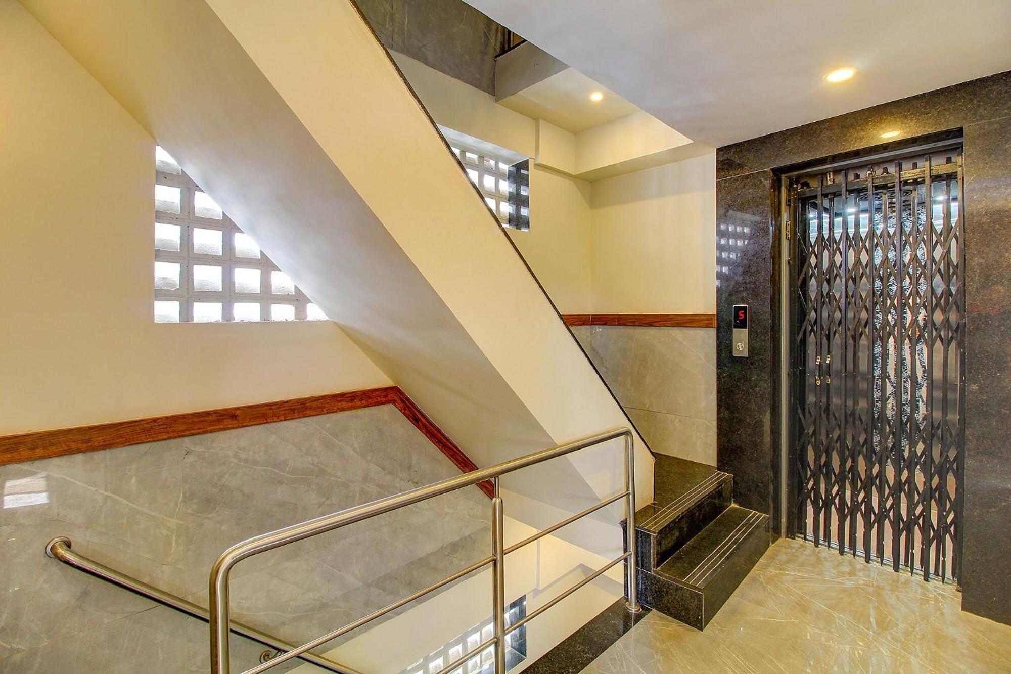 Fabhotel Peninsula - Nr Csmt Station Mumbai Ngoại thất bức ảnh